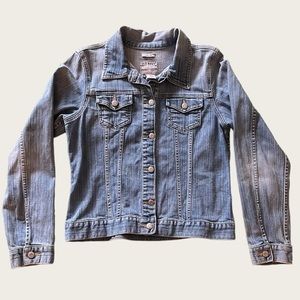 Old Navy Stretch Women’s Jean Jacket
